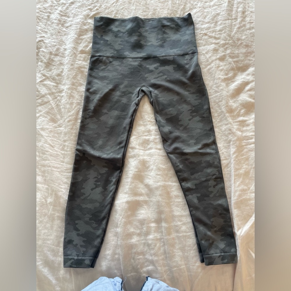Spanx Women’s Camouflage Leggings